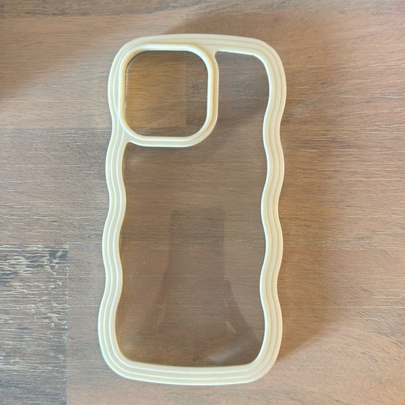 Curly Wave iPhone 13 Pro Case in Yellow - Picture 2 of 4